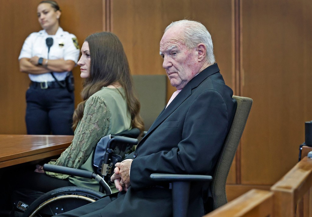 Lindsay Clancy jurors speak out about the holdout — Heapio