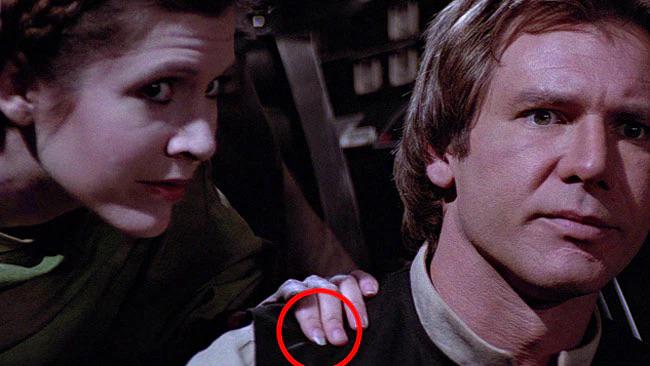 Close-up of Princess Leia's hand in Return of the Jedi showing one long fingernail, often called a coke nail — Heapio